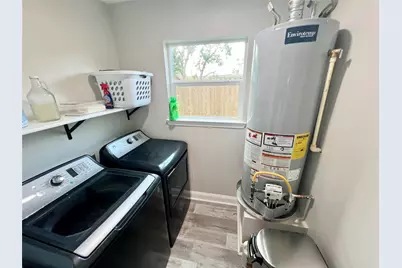 1217 18th Avenue N, Texas City, TX 77590 - Photo 18