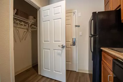 8719 Farm Market 1960 West Road #220, Houston, TX 77070 - Photo 14