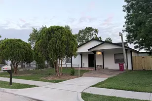 1003 W 12th St, Freeport, TX 77541 - Photo 18