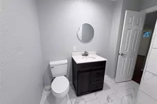 1003 W 12th St, Freeport, TX 77541 - Photo 14