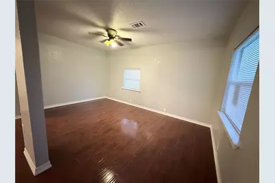1003 W 12th Street, Freeport, TX 77541 - Photo 4