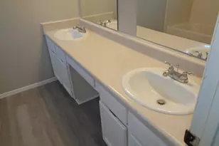 19411 Lazy Valley Dr, Katy, TX 77449 - Photo 12