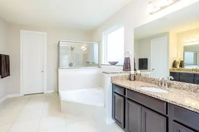 4622 Regal Shadow Lane, Sugar Land, TX 77479 - Photo 16