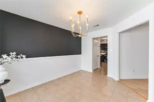 16734 Warbler Dr, Conroe, TX 77385 - Photo 10