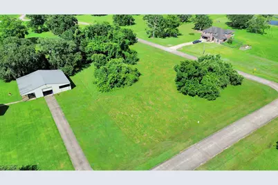 406 Rancho Chico Trail, Angleton, TX 77515 - Photo 16