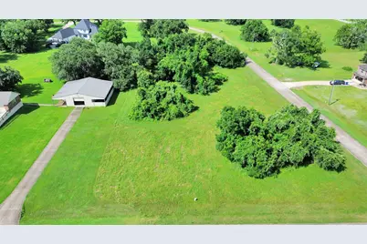 406 Rancho Chico Trail, Angleton, TX 77515 - Photo 12