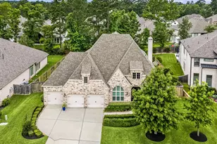 223 Calm Savanna Ct, Conroe, TX 77318 - Photo 2