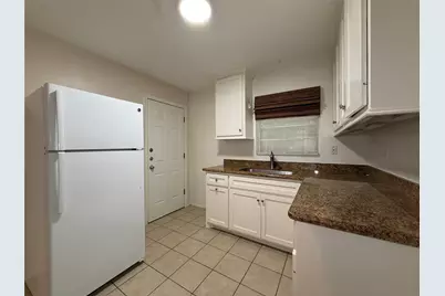 1320 Heights Boulevard #2, Houston, TX 77008 - Photo 8