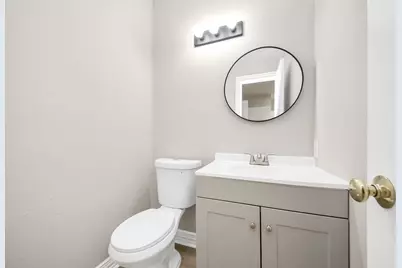 2910 Grants Lake Boulevard #1205, Sugar Land, TX 77479 - Photo 8