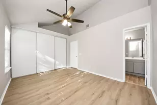 2910 Grants Lake Blvd, Sugar Land, TX 77479 - Photo 24