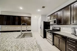 29014 Jacobs River Dr, Katy, TX 77494 - Photo 2