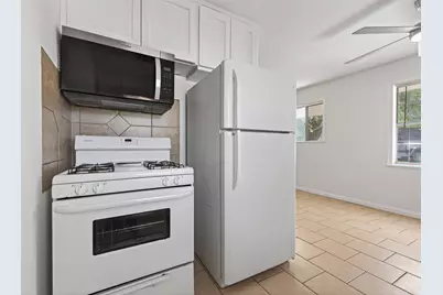 312 Travis Street, Richmond, TX 77469 - Photo 14