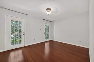 10615 Briar Forest Dr, Houston, TX 77042 - Photo 22