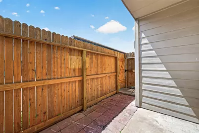 10615 Briar Forest Drive #1002, Houston, TX 77042 - Photo 26