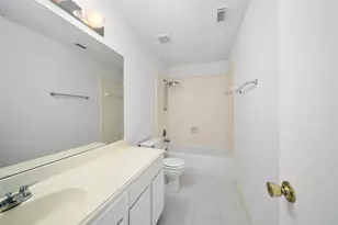 19510 Maywood Falls Cir, Houston, TX 77084 - Photo 14