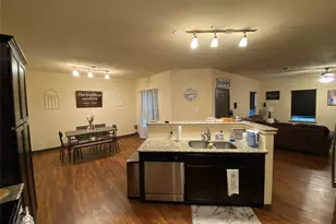 1239 20th St, Huntsville, TX 77340 - Photo 8