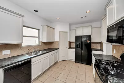 13935 Long Meadow Drive, Houston, TX 77047 - Photo 22