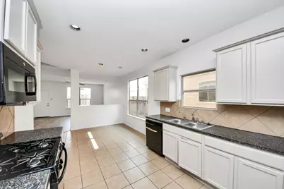 13935 Long Meadow Drive, Houston, TX 77047 - Photo 16