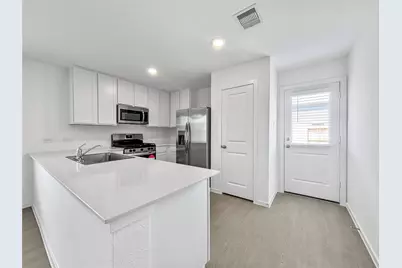 6022 Standpiper Loop, Baytown, TX 77521 - Photo 4