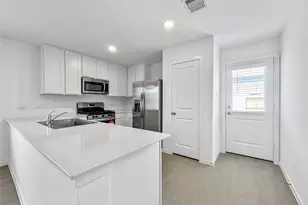 6022 Standpiper Loop, Baytown, TX 77521 - Photo 4