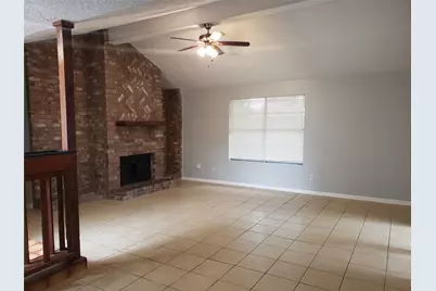 16315 Quail Place Drive, Houston, TX 77489 - Photo 2