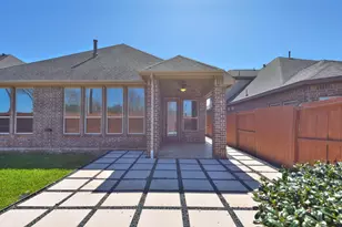 28006 Laurel Garden Ln, Fulshear, TX 77441 - Photo 32