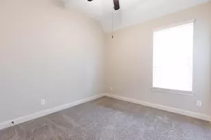 28006 Laurel Garden Ln, Fulshear, TX 77441 - Photo 12