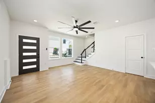 4501 Newberry St, Houston, TX 77051 - Photo 4