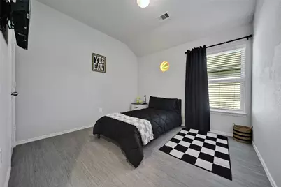 10021 Spring Creek Road, Cleveland, TX 77327 - Photo 18