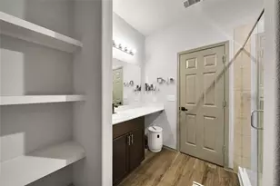 10021 Spg Crk Rd, Cleveland, TX 77327 - Photo 16