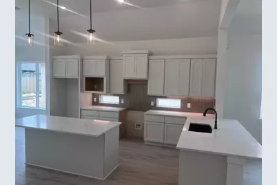 2415 Garden Arbor, Tomball, TX 77375 - Photo 2