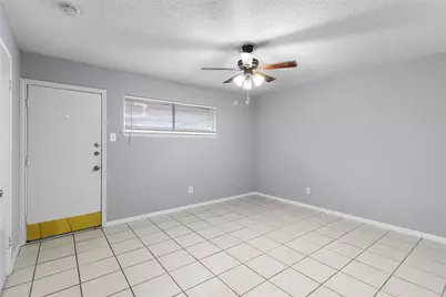 1016 Tri Oaks Lane #92, Houston, TX 77043 - Photo 10