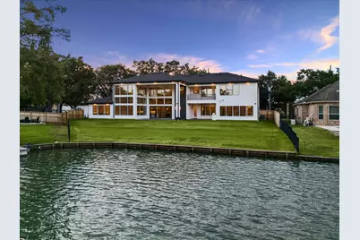 302 Piedmont Street, Sugar Land, TX 77478 - Photo 4