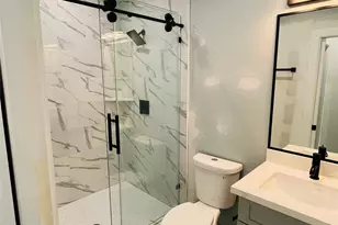 3802 Yale St, Houston, TX 77018 - Photo 16