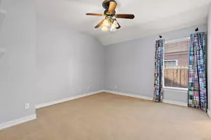 1274 Seamist Dr, Houston, TX 77008 - Photo 18