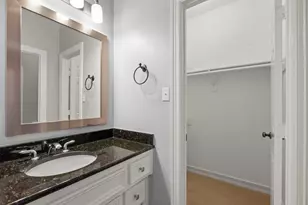 1274 Seamist Dr, Houston, TX 77008 - Photo 20