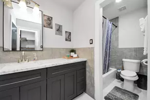 9715 Riddlewood Ln, Houston, TX 77025 - Photo 14