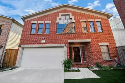 9715 Riddlewood Lane, Houston, TX 77025 - Photo 1