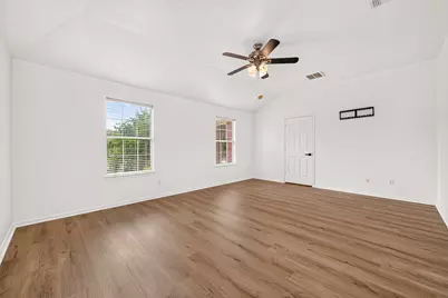 9126 S Ferndale Place Drive, Houston, TX 77064 - Photo 16