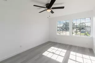 11901 Bob White Dr, Houston, TX 77035 - Photo 16