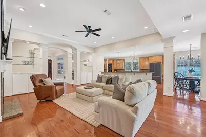 106 Charleston Street, Friendswood, TX 77546 - Photo 16