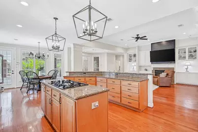 106 Charleston Street, Friendswood, TX 77546 - Photo 22