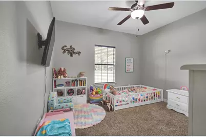 511 Sycamore Street, Lake Jackson, TX 77566 - Photo 12