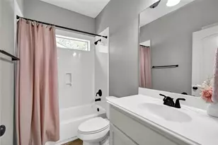 511 Sycamore St, Lake Jackson, TX 77566 - Photo 18