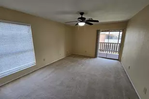 5640 Birchmont Dr, Houston, TX 77091 - Photo 28