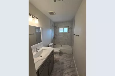 5640 Birchmont Drive #C, Houston, TX 77091 - Photo 16