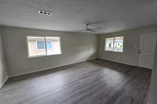 5640 Birchmont Dr, Houston, TX 77091 - Photo 14