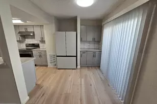 5640 Birchmont Dr, Houston, TX 77091 - Photo 2