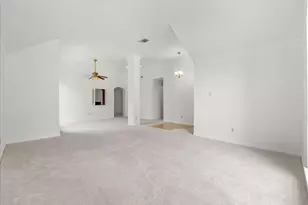 907 Noble Springs Rd, Houston, TX 77062 - Photo 6