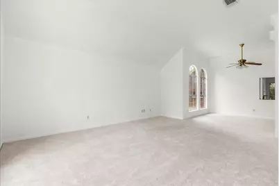 907 Noble Springs Road, Houston, TX 77062 - Photo 8